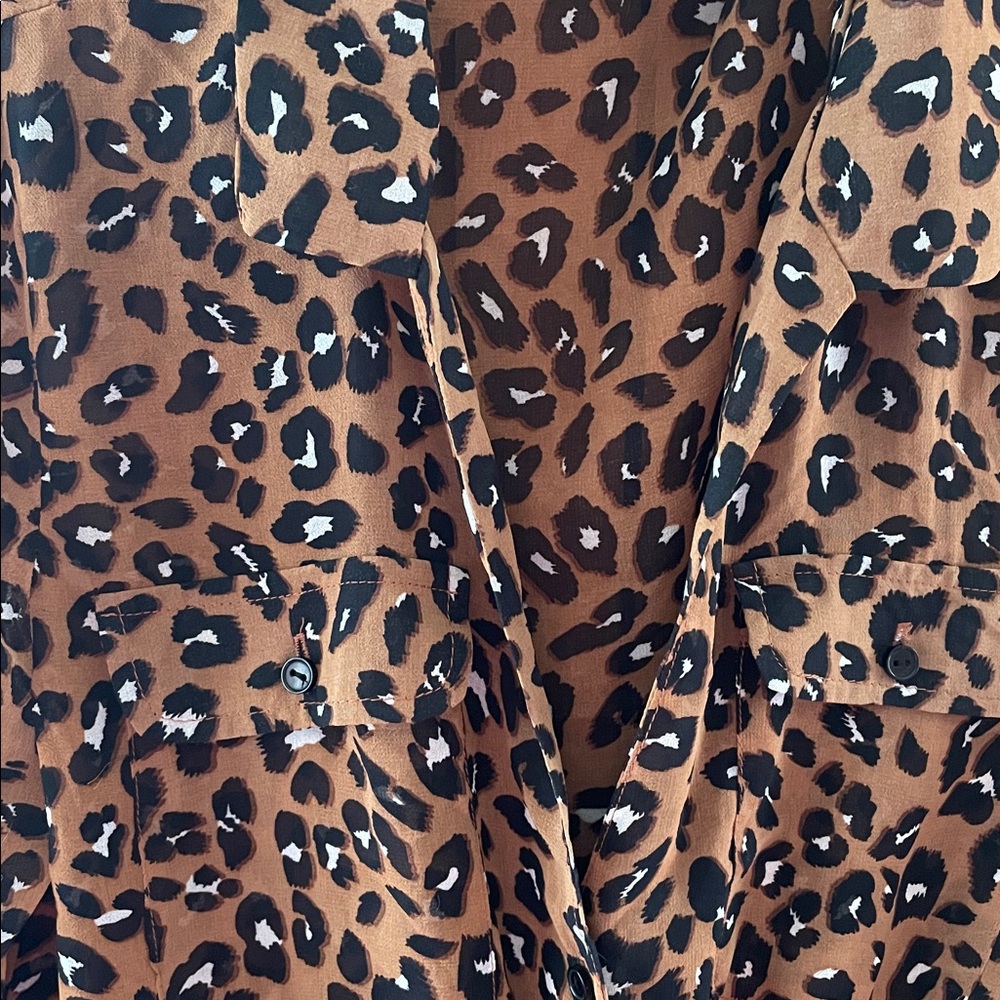 Leopard Print Tie-Front Blouse ๐๐ค - Picture 7 of 16